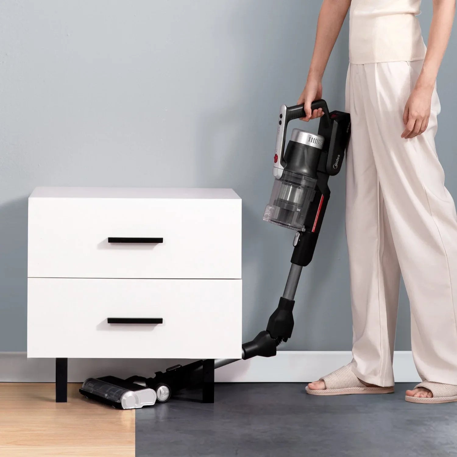 Midea P7 BLDC Stick Vacuum | Flexi Tube - Mekamart Australia