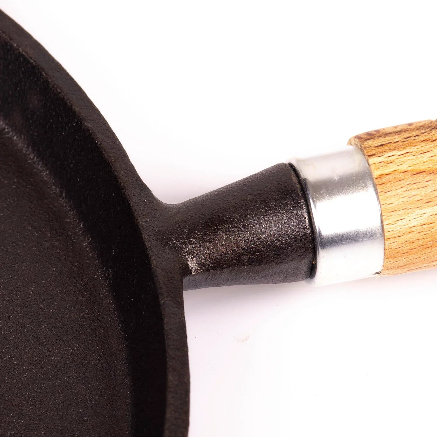 Pre-Seasoned 26cm Cast Iron Fry Pan Cookware Heat-Resistant Wooden Handle - Mekamart Australia