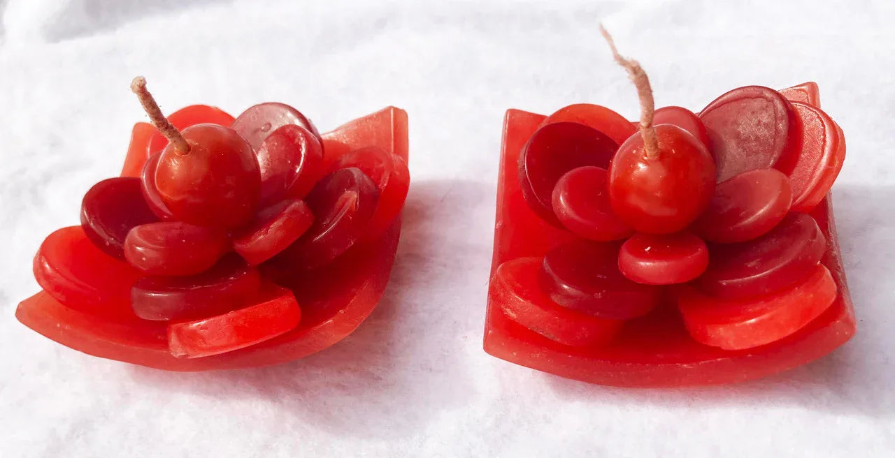 2 Red Lotus Floating Candles in Red Black Gift Box Set Birthday Xmas Valentine Mothers Day Gift Present - Mekamart Australia