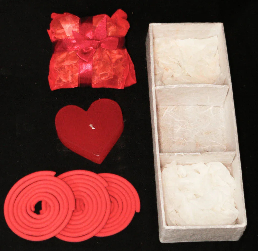 Red Heart Candle Spa Giftset - Red Heart candle, 3 Incense Coils, Pot Porri Satchet in Gift Box - Mekamart Australia