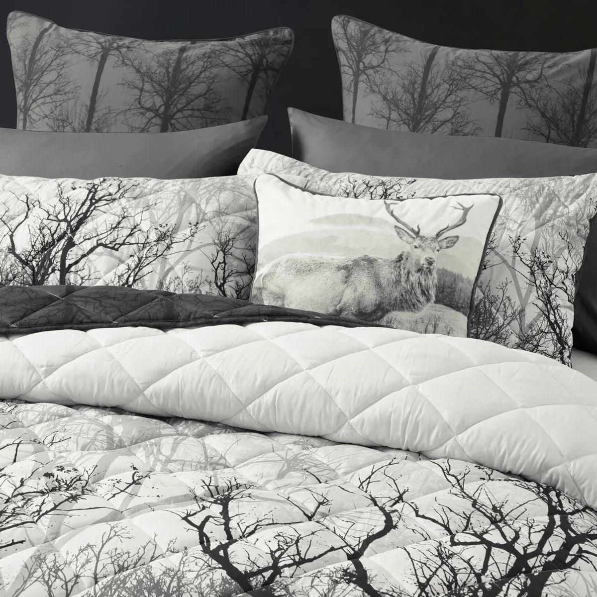 Bianca Boscage Black Forest Printed Quilted Polyester Coverlet Set Queen/King - Mekamart Australia