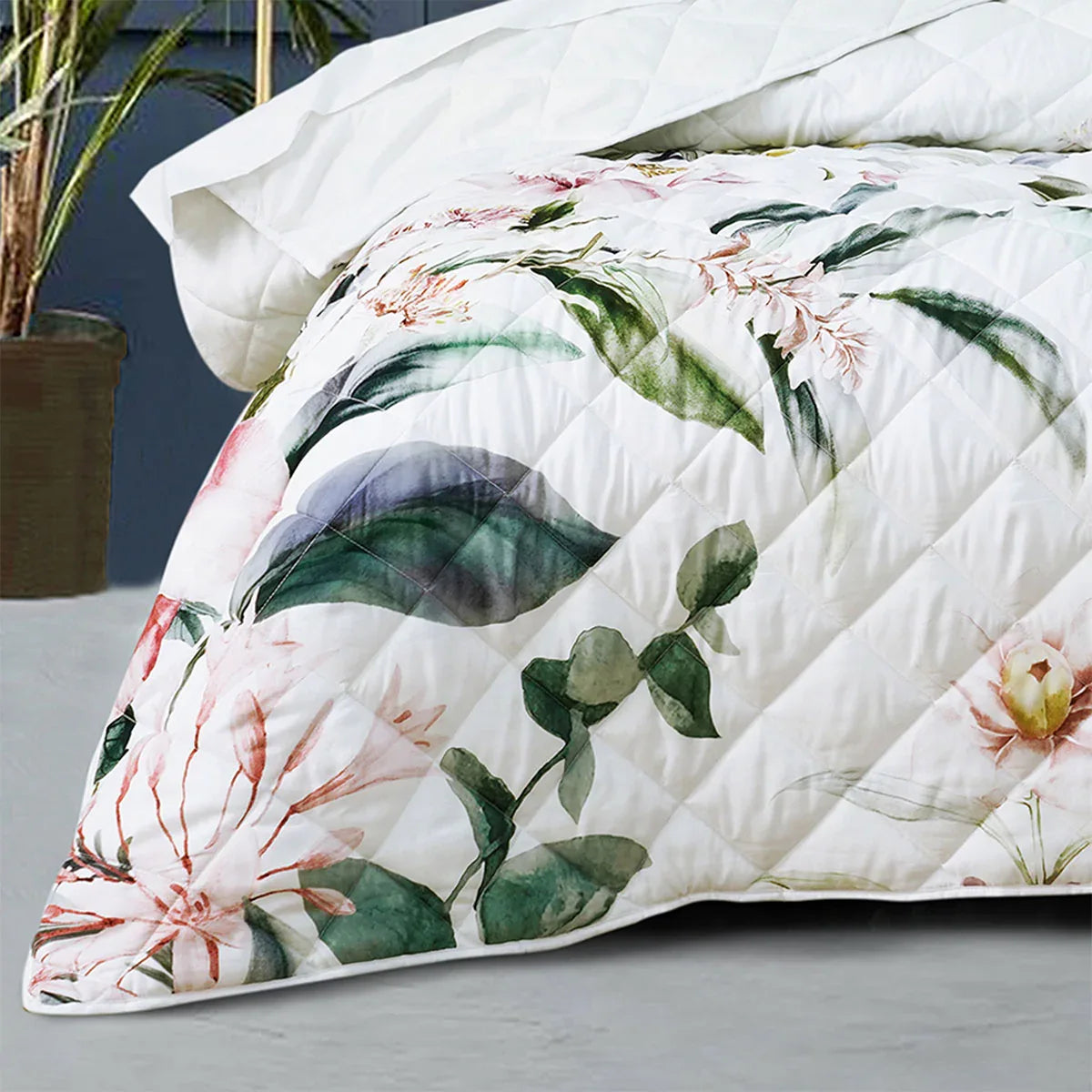 Bianca Indi White Polyester Coverlet Set Queen/King - Mekamart Australia