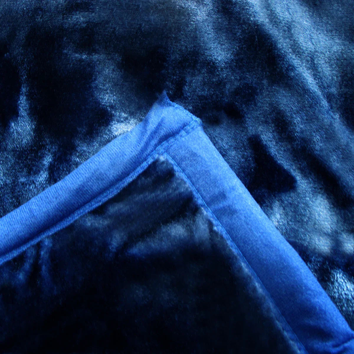 675gsm 2 Ply Solid Faux Mink Blanket Queen 200x240 cm Navy - Mekamart Australia