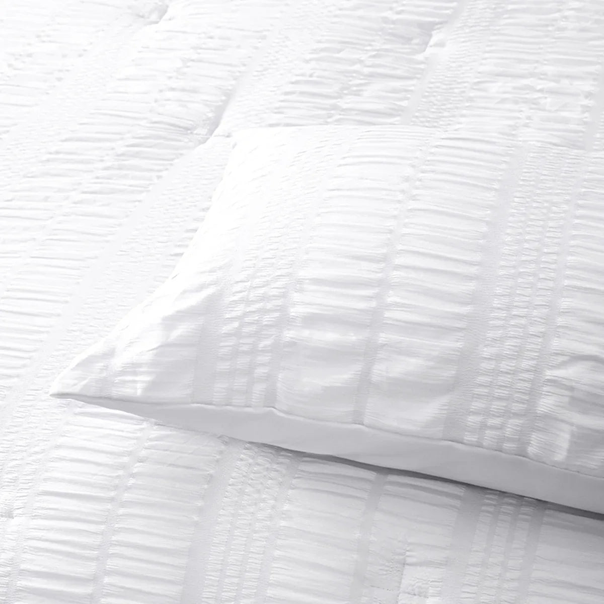 Accessorize Seersucker White 3 Piece Polyester Comforter Set Queen - Mekamart Australia