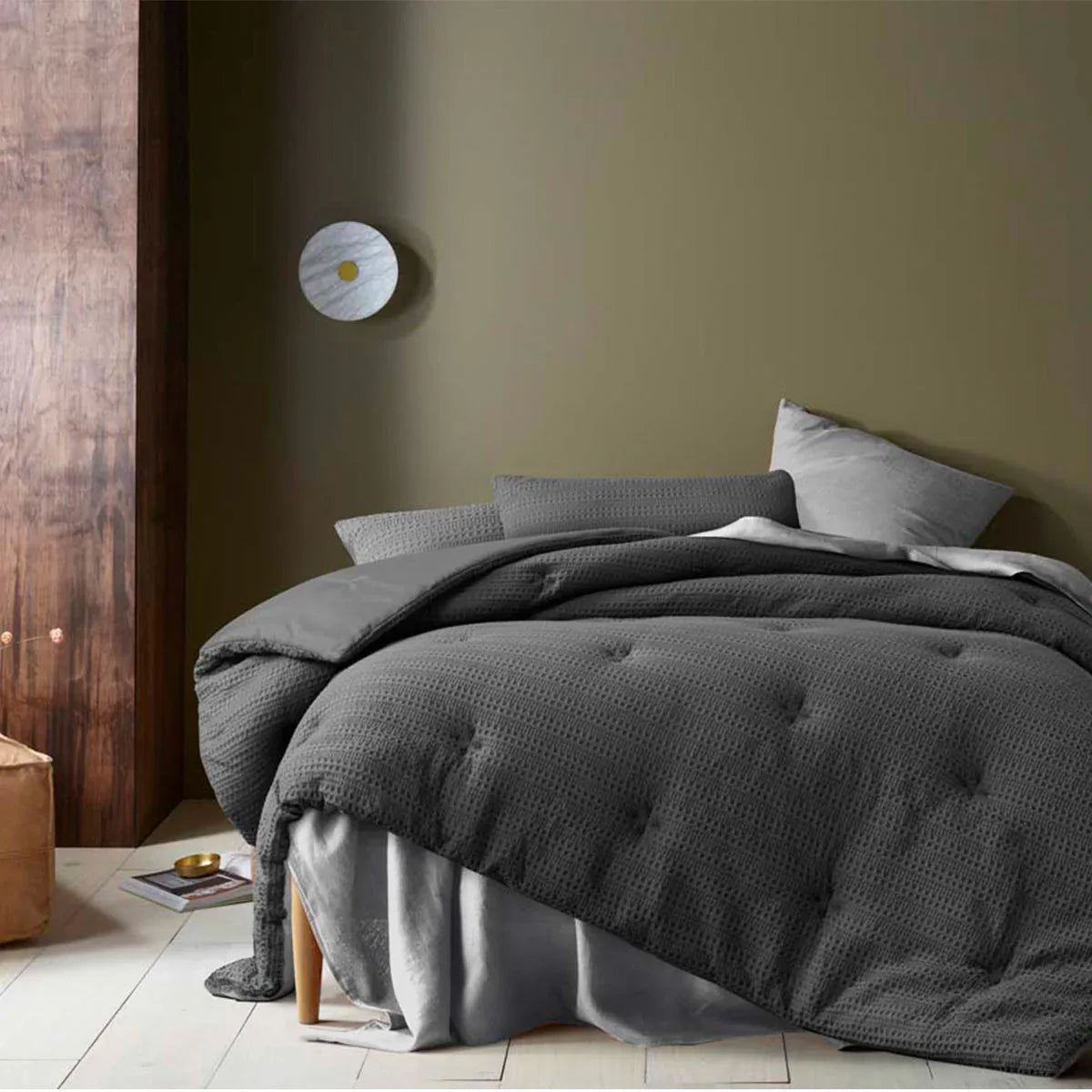 Accessorize Soho Waffle Dark Grey 3 Piece Comforter Set Queen - Mekamart Australia