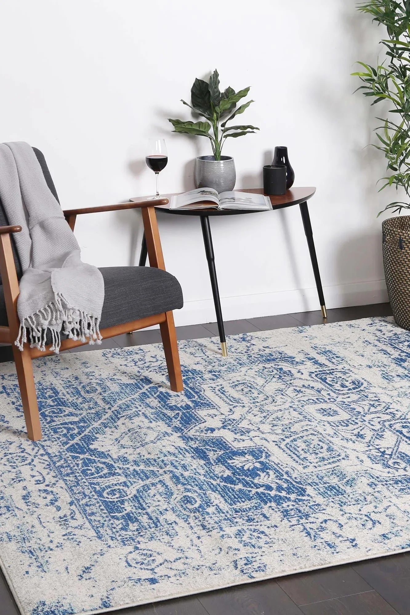 delicate-audrey-ivory-navy-rug 80x300 - Mekamart Australia