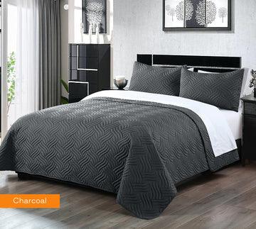 3 piece embossed comforter set king charcoal - Mekamart Australia