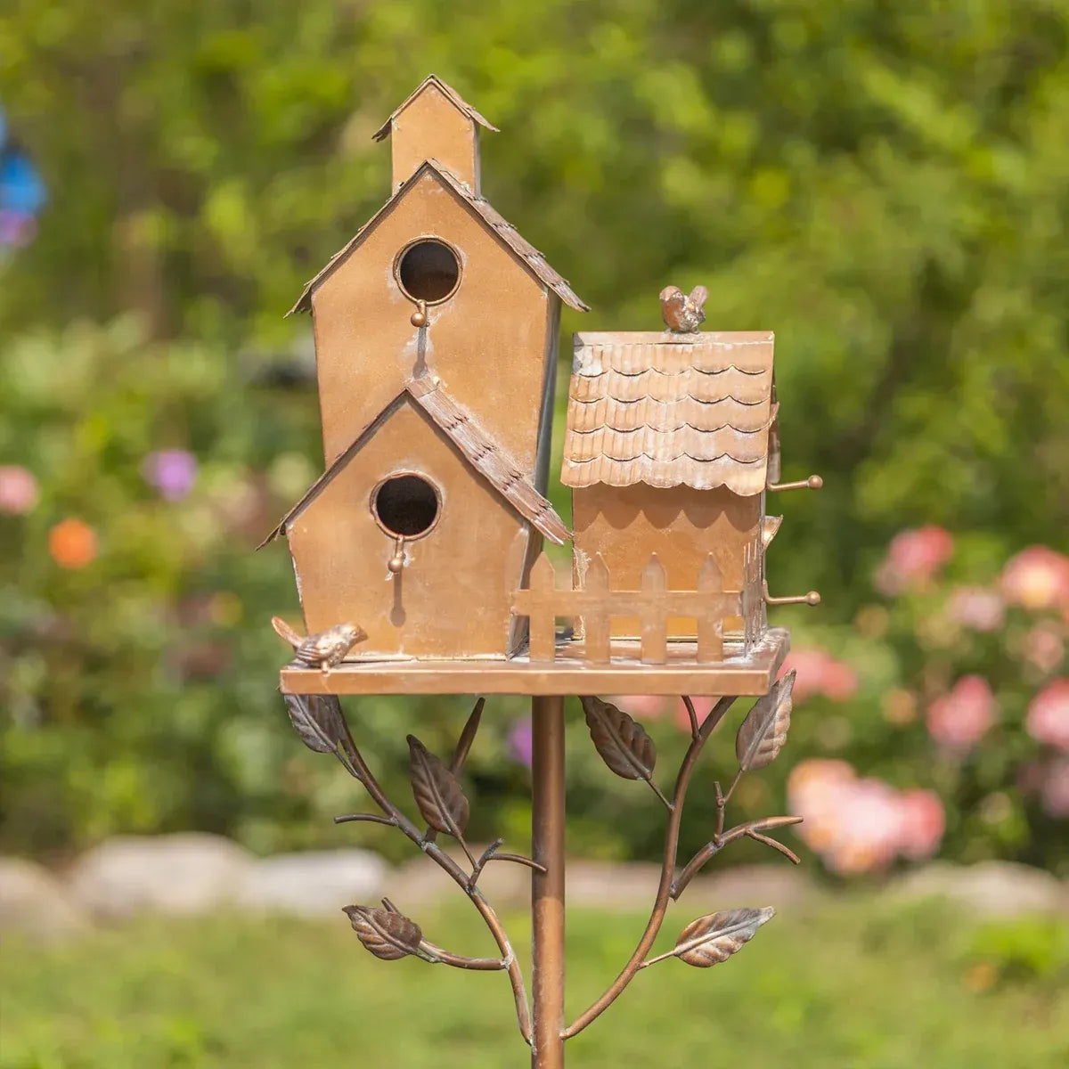 Birdhouse Garden Stakes Outdoor Yard Ornaments for Lawn and Garden Decoration - D
