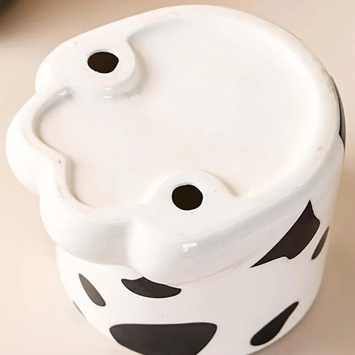 Ceramic Cat Food Bowl Cute Drinking Bowl for Pets Non Slip Food Water Dish Bowl - White
