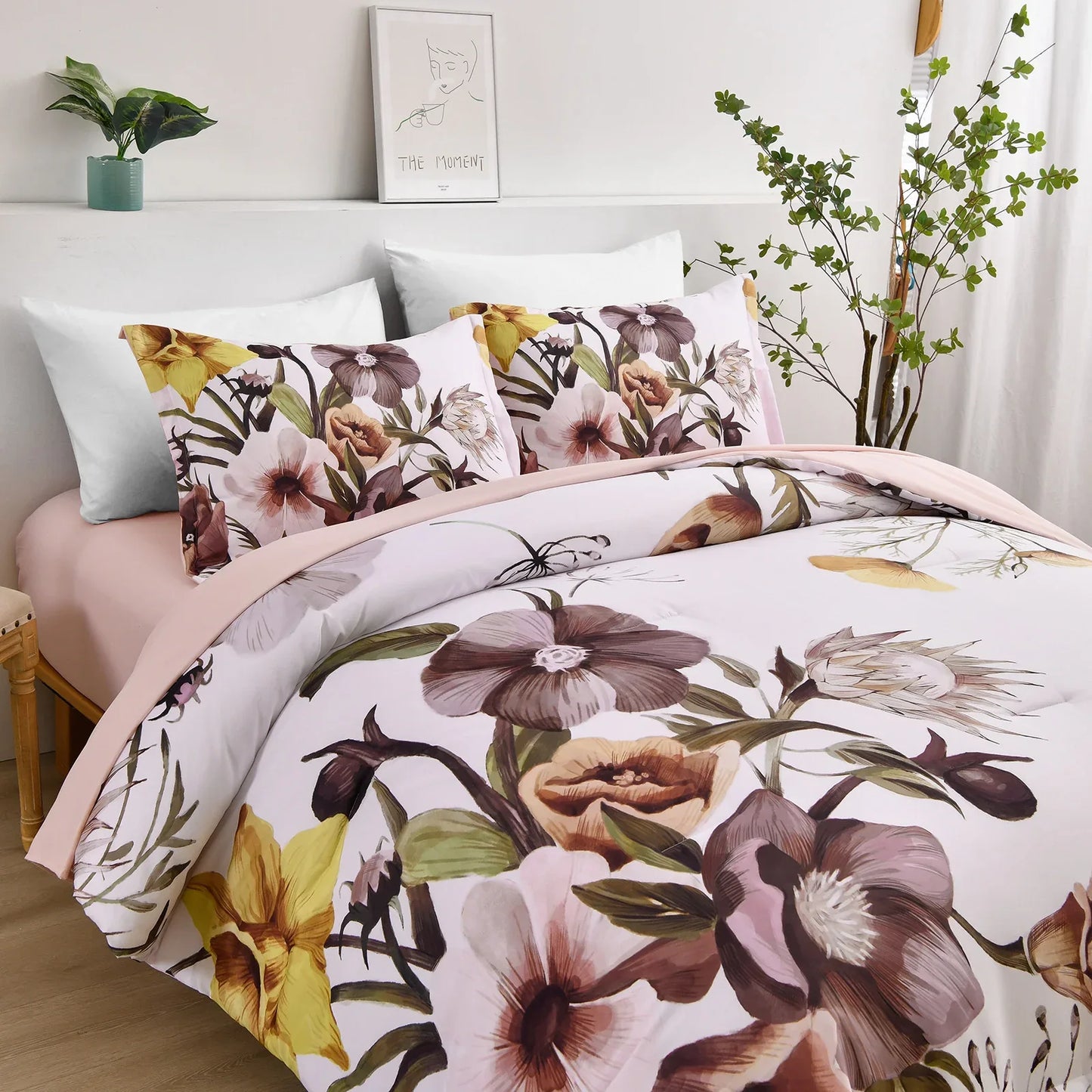 Floral Comforter Set, King Size, Blush Floral 3-Piece Bedding, Soft Microfiber for All Seasons - Mekamart Australia