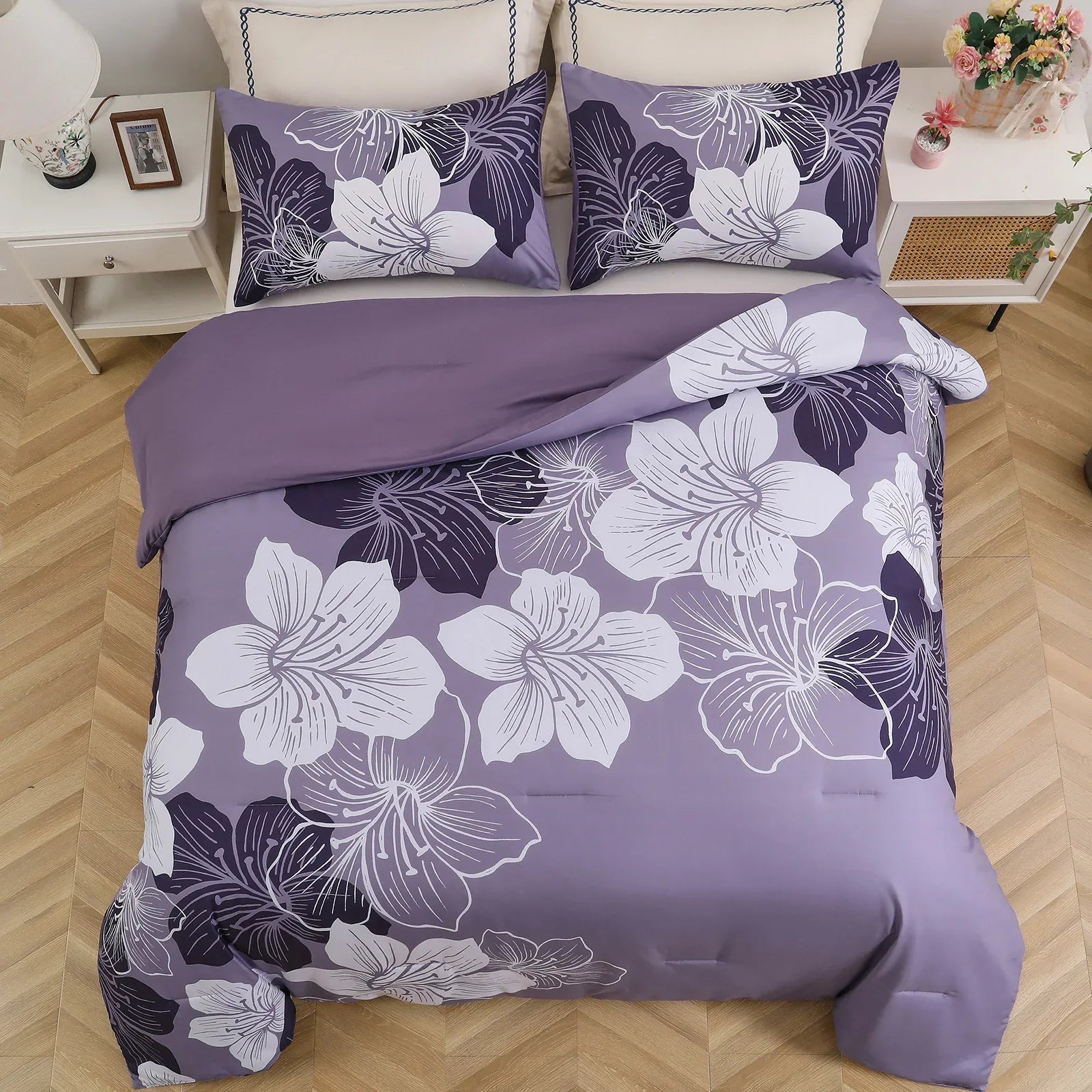 King Comforter Set, Dark Purple Floral 3-Piece Bedding, Soft Microfiber for All Seasons - Mekamart Australia