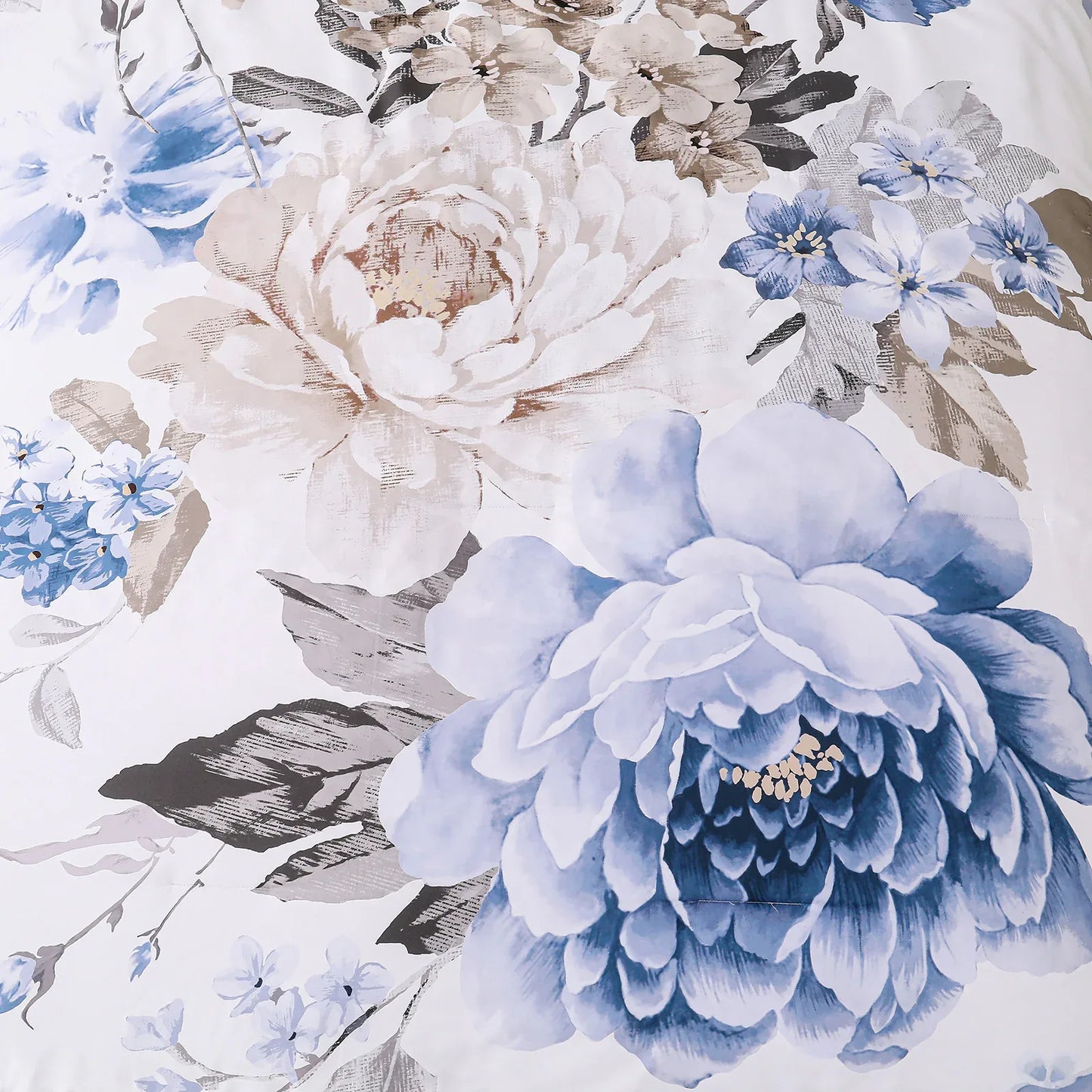 Plush Floral Comforter Set, King Size, Winter Quilted Bedding with Pillowcases - Mekamart Australia