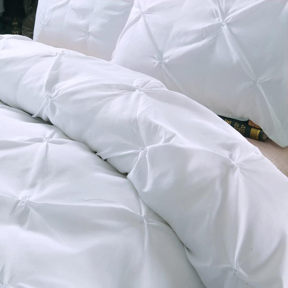 Minimal Mood white Comforter Collection – Modern 3‑Piece Set - Mekamart Australia
