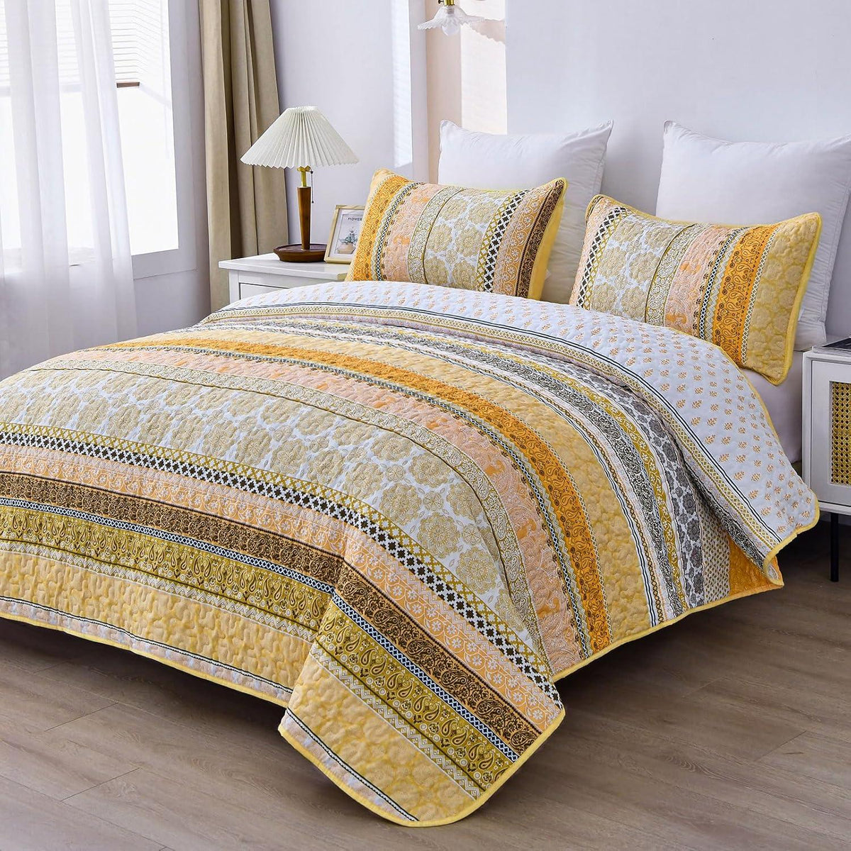 Classic Paisley Bloom Lightweight 3 Pc Bedspread & Pillow Cover Set - Mekamart Australia