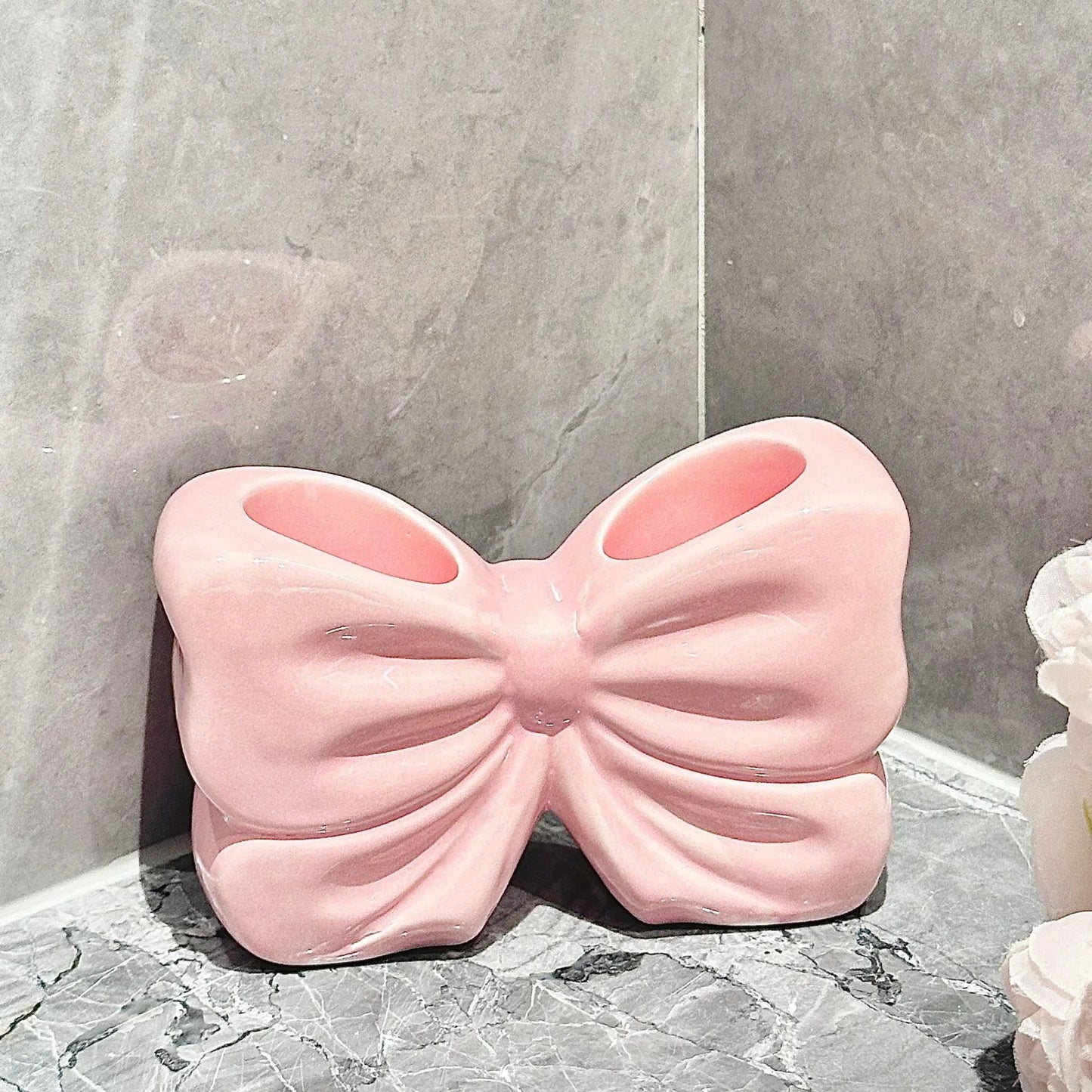 Pink Creative Ceramic Bowknot Toothbrush Holder - Elegant Bathroom Storage for Electric Toothbrush and Toothpaste - Mekamart Australia