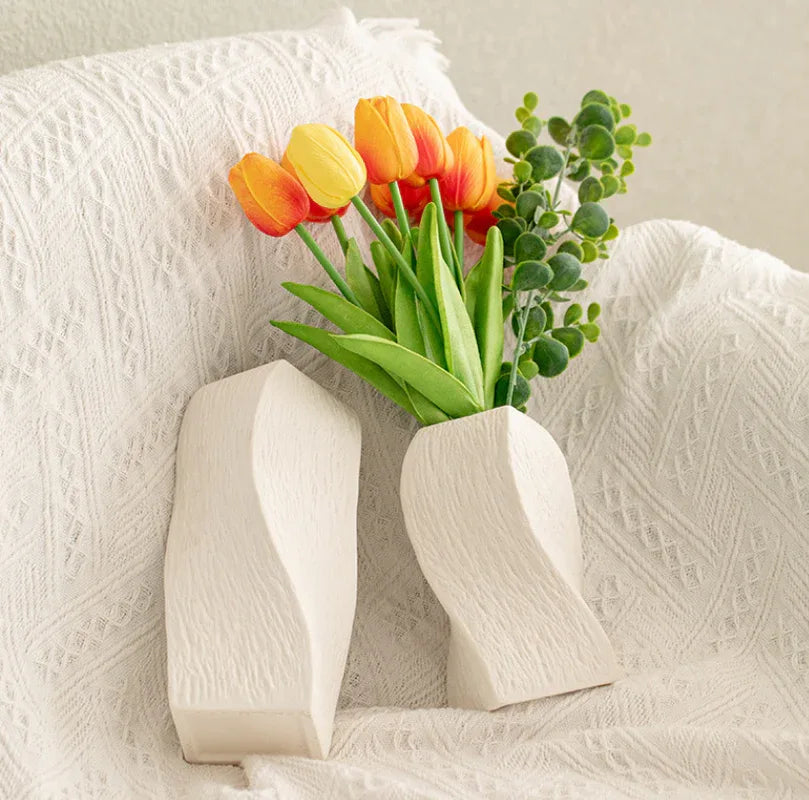 White Abstract Twisted Ceramic Vase - Artistic Minimalist Flower Holder for Home Decor (20x10x10cm) - Mekamart Australia