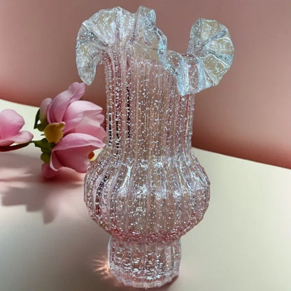 Transparent Elegant Glow-in-the-Dark Glass Vase - Vintage-Style Ruffled & Ribbed Centrepiece - Mekamart Australia