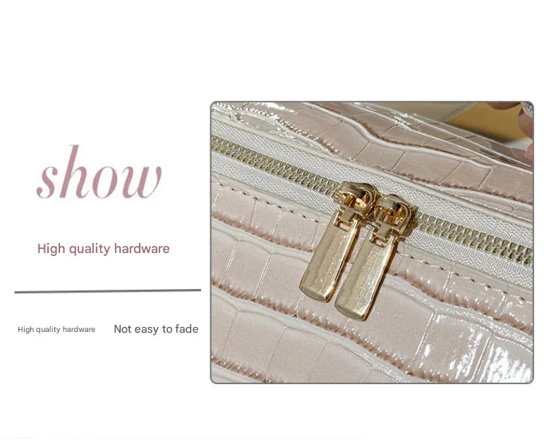 White Chic Croc-Embossed Travel Makeup Case Large Capacity Cosmetic Organizer Bag - Mekamart Australia