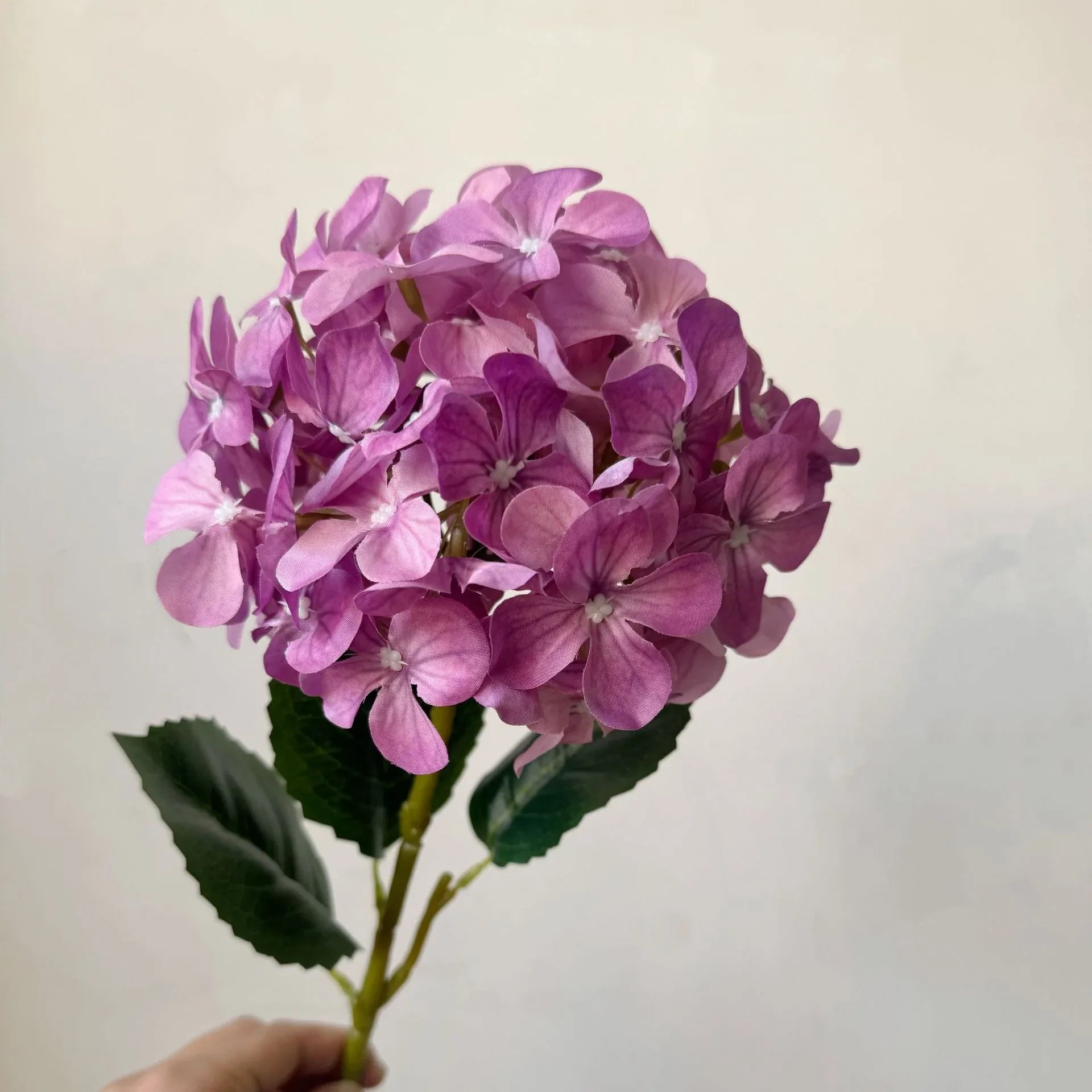 5-Piece Purple Premium Lifelike Hydrangea Artificial Flowers- 60cm Long Stem Faux Floral Bouquet for Home, Wedding & Vase Decor - Mekamart Australia