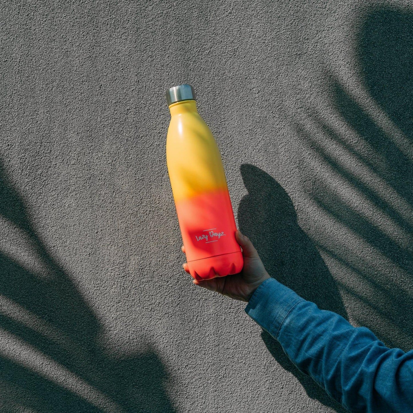 Lazy Dayz Jumbo Drink Bottle 1L - Yellow Peach Ombre - Mekamart Australia