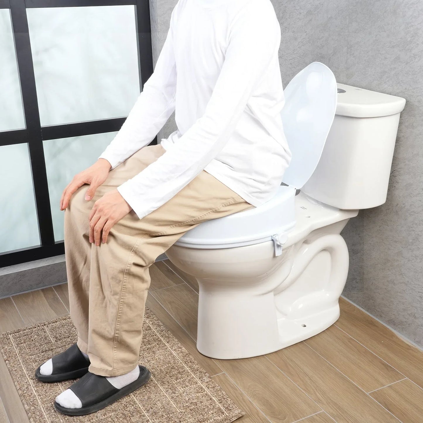 VEVOR Raised Toilet Seat, 100 mm Height Raised, 136 kg Weight Capacity, Universal Toilet Seat Riser, Screw Rod Locking, with Toilet Seat, for Elderly, Handicap, Patient, Pregnant, Medical - Mekamart Australia